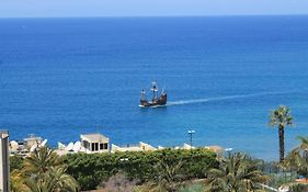 Casa Del Mar